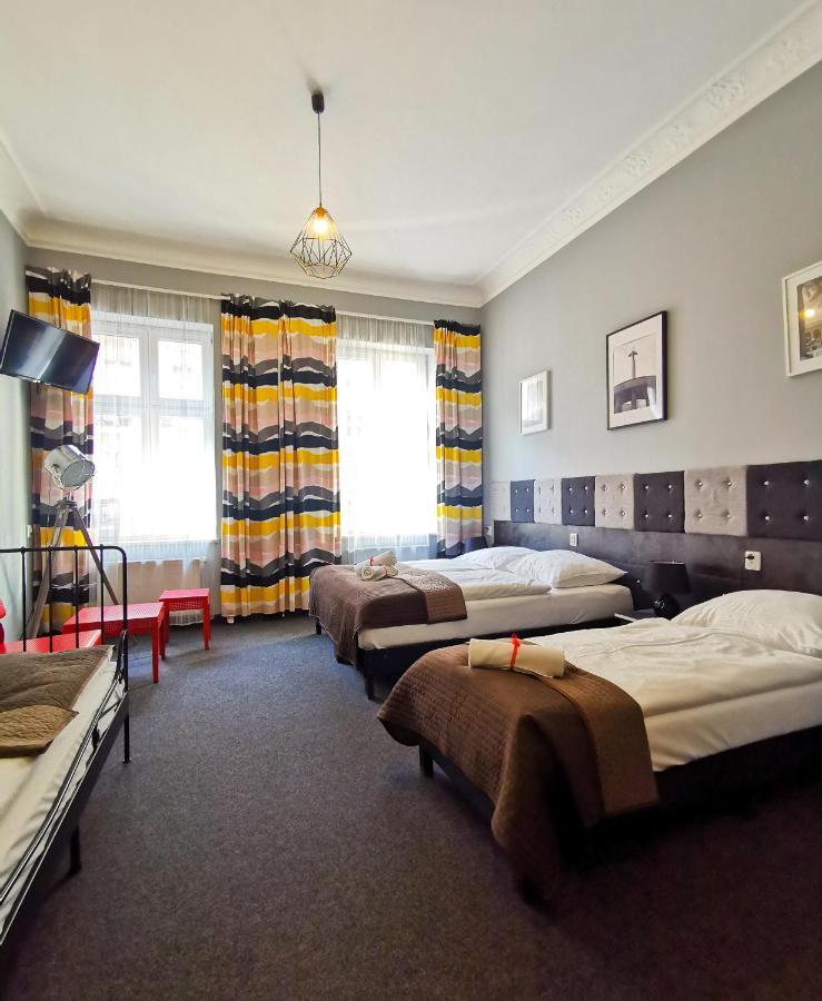 Expolis Residence - City Center Mtp Targi - 24H #Betterthanyourex Poznan Bagian luar foto
