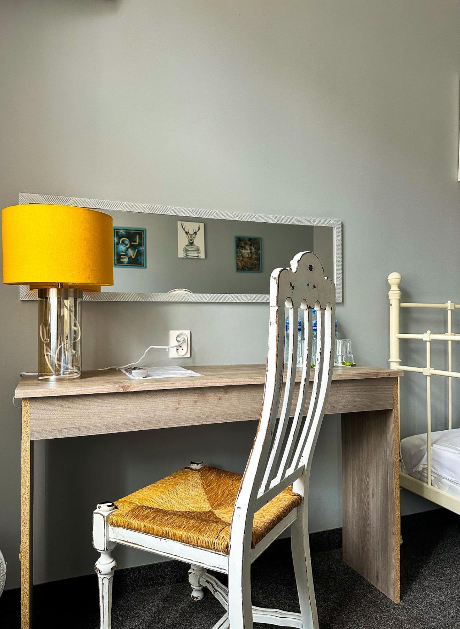 Expolis Residence - City Center Mtp Targi - 24H #Betterthanyourex Poznan Bagian luar foto