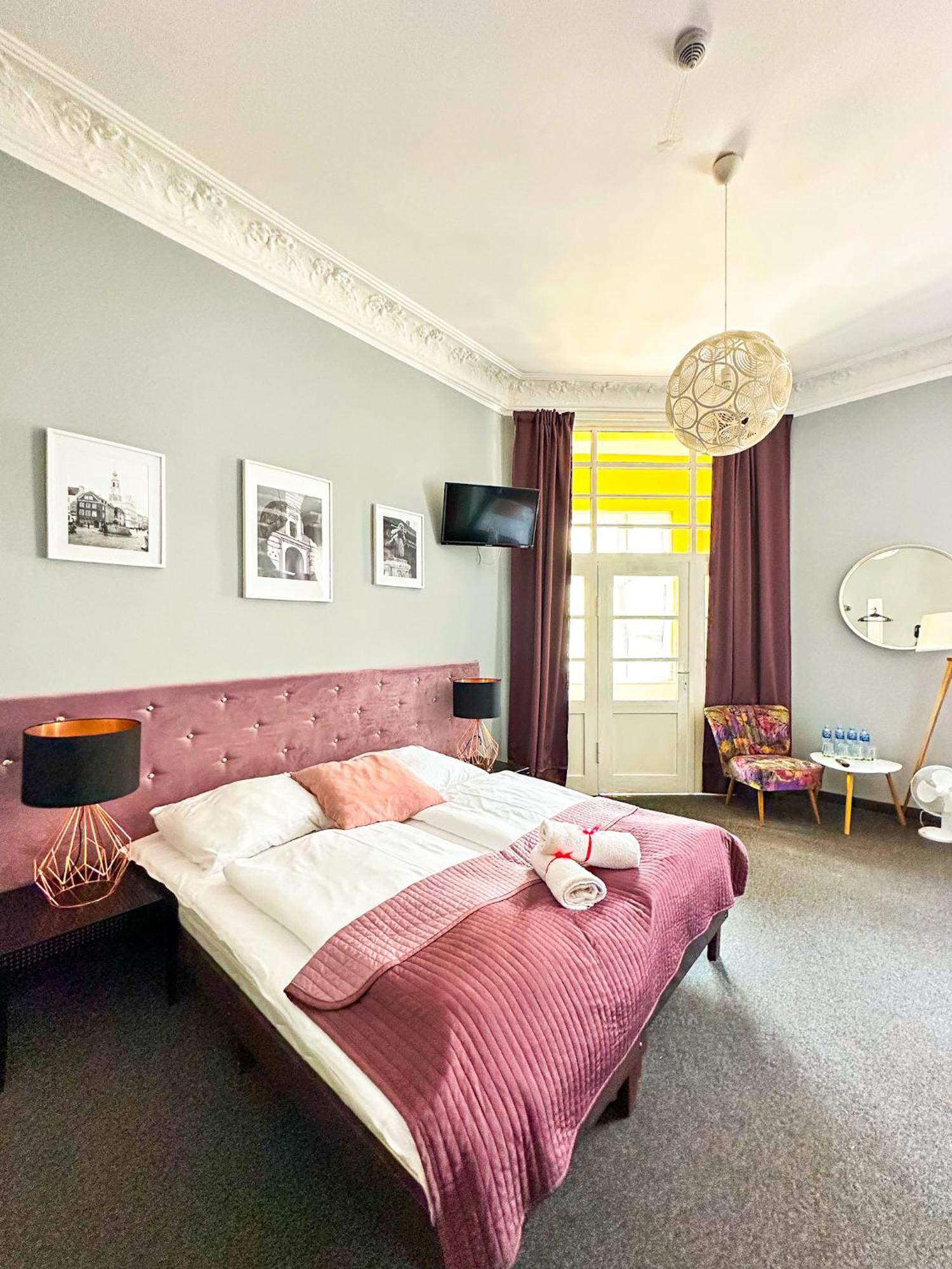 Expolis Residence - City Center Mtp Targi - 24H #Betterthanyourex Poznan Bagian luar foto