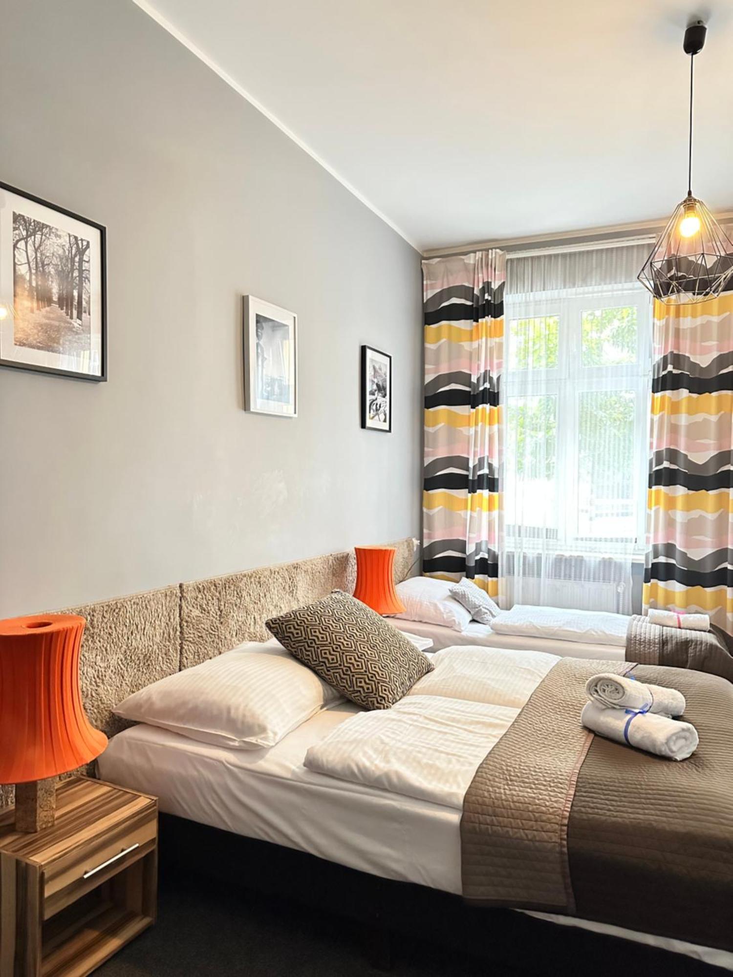 Expolis Residence - City Center Mtp Targi - 24H #Betterthanyourex Poznan Bagian luar foto