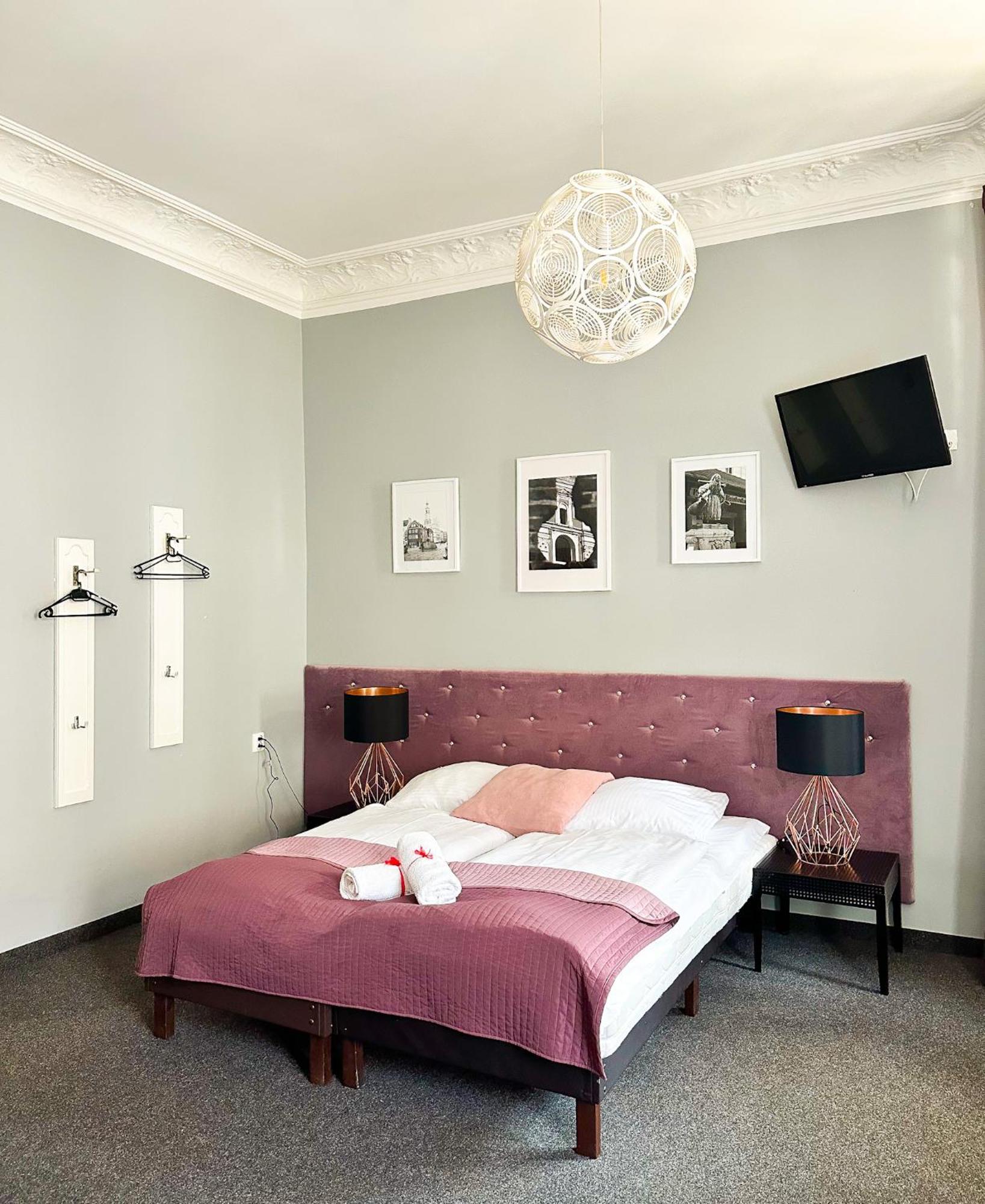 Expolis Residence - City Center Mtp Targi - 24H #Betterthanyourex Poznan Bagian luar foto