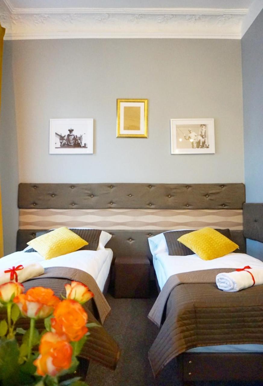 Expolis Residence - City Center Mtp Targi - 24H #Betterthanyourex Poznan Bagian luar foto