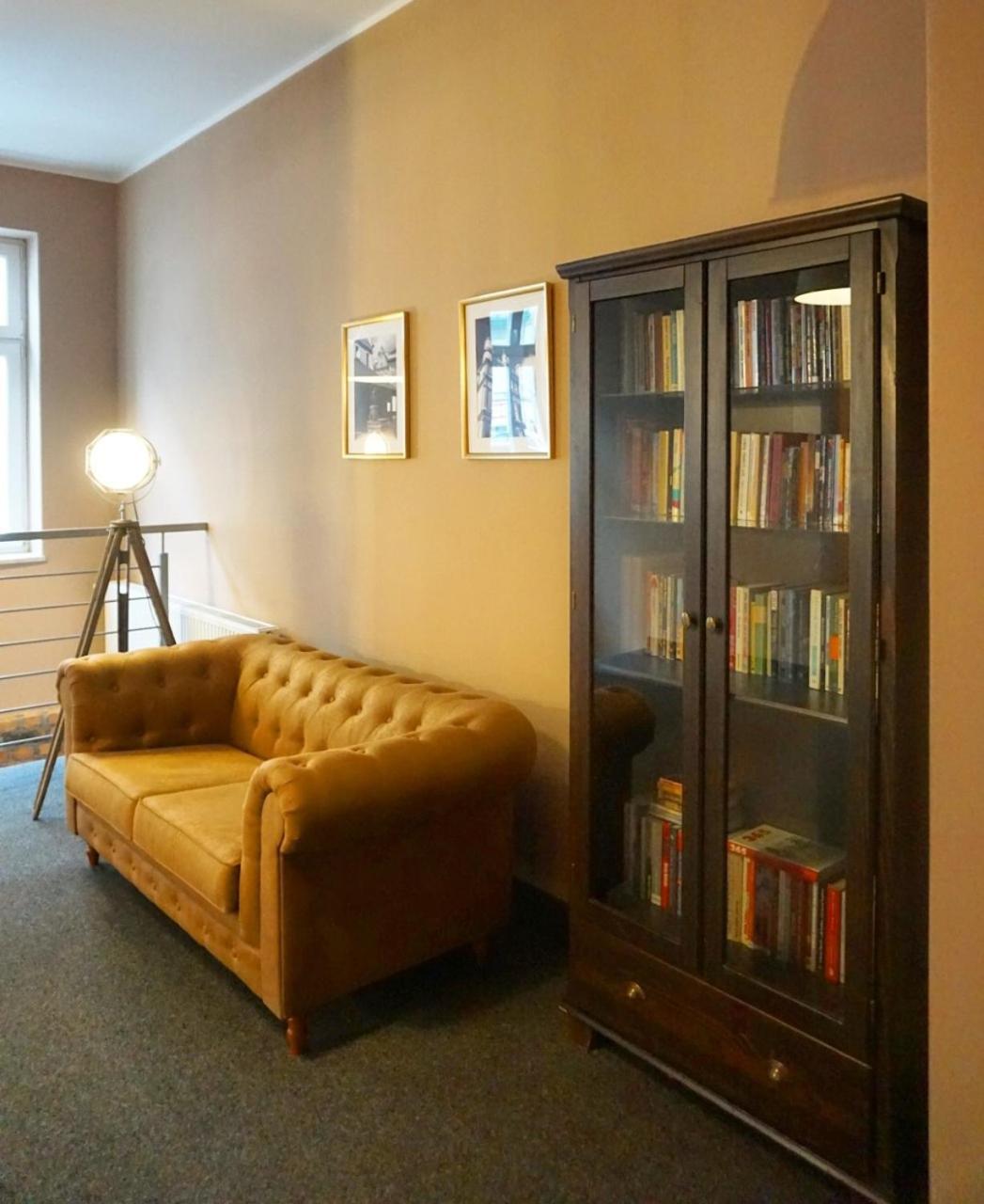 Expolis Residence - City Center Mtp Targi - 24H #Betterthanyourex Poznan Bagian luar foto