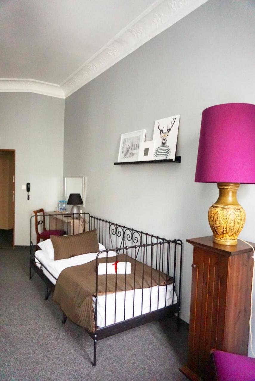 Expolis Residence - City Center Mtp Targi - 24H #Betterthanyourex Poznan Bagian luar foto
